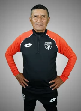 DIRECTOR TÉCNICO - Nifflin Bermúdez Tucto DIRECTOR TÉCNICO - Nifflin Bermúdez Tucto